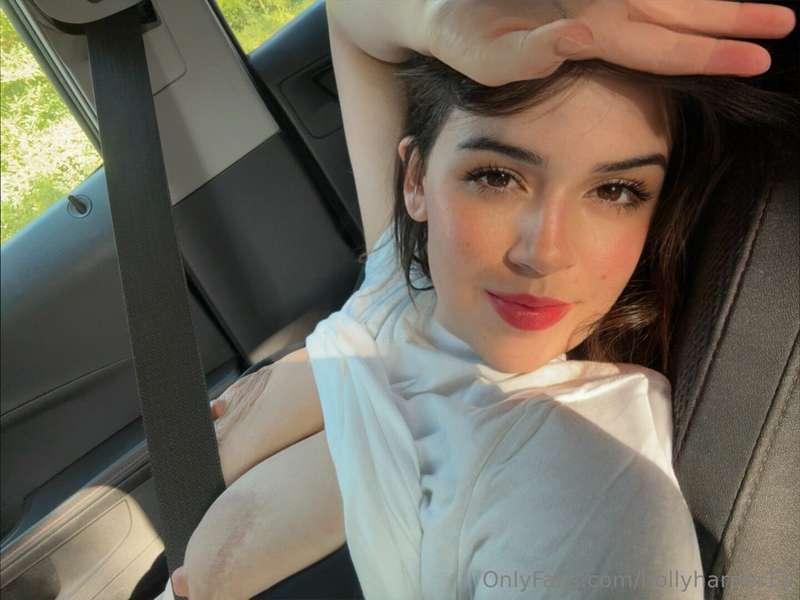 Go for a ride with me 🚗💦