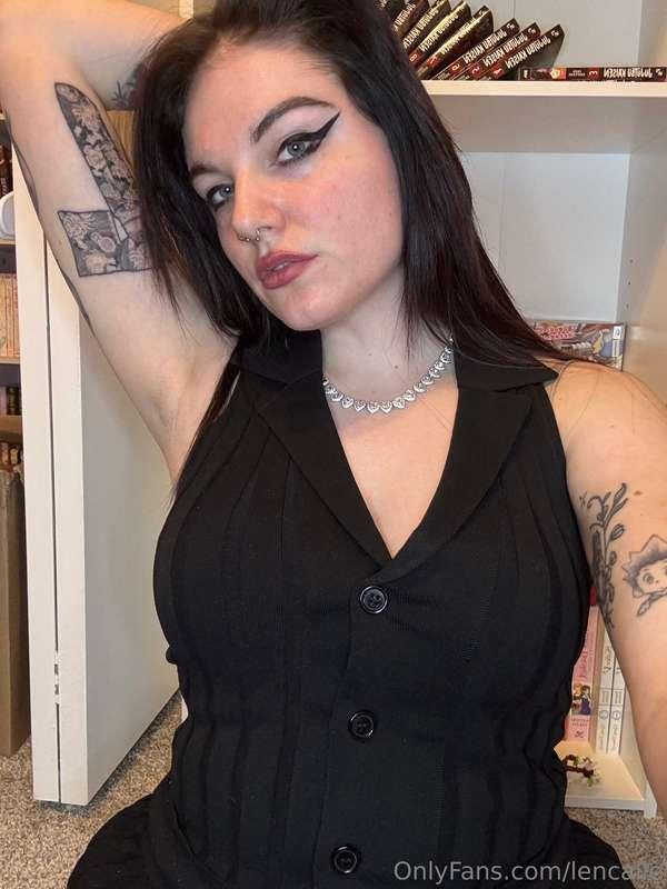 I’m absolutely exhausted so here’s a throw back!! I’m gonna ..