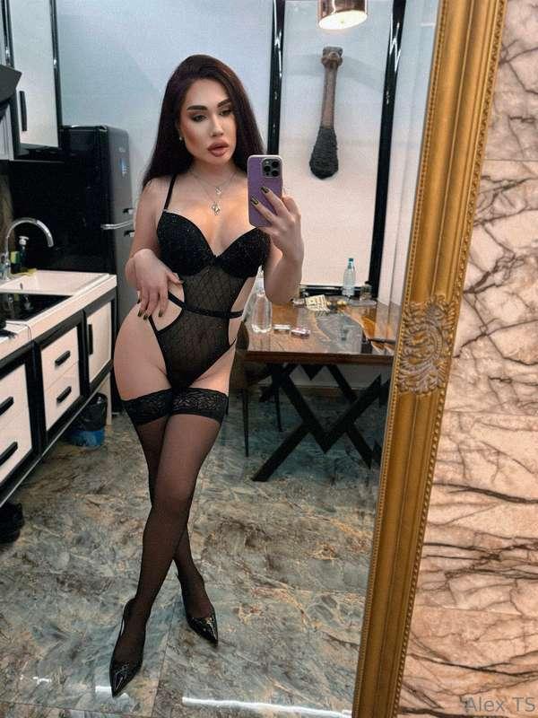 DM me "stockings" to see more of my stockings outfits 🤤