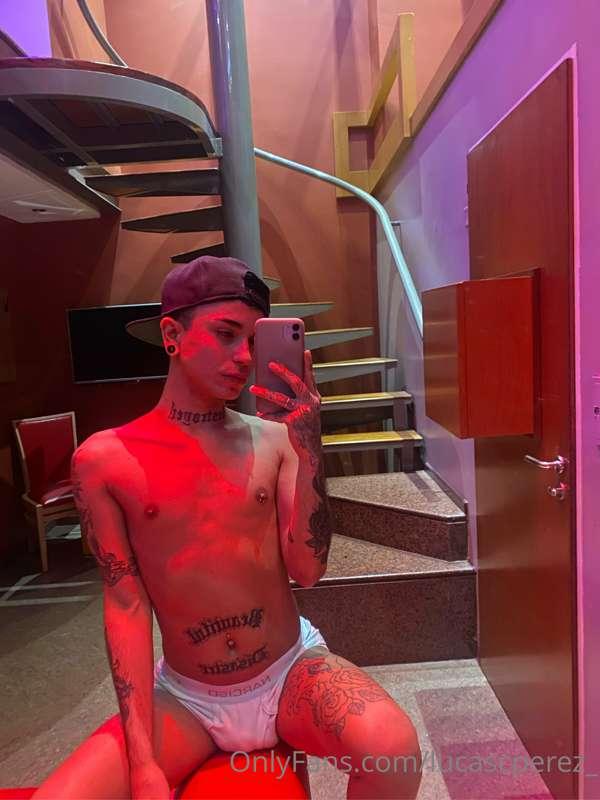 😇