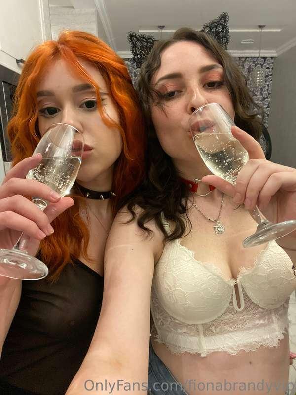How all girl parties should go :D