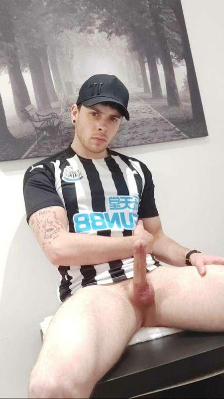 dylan_wanker image #2