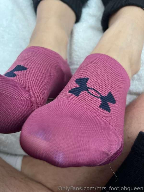 mrs_footjobqueen image #8
