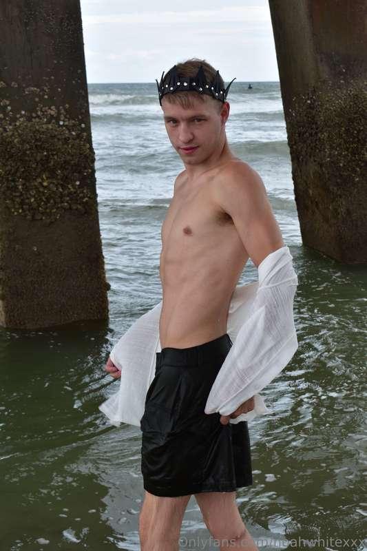 wanna join me for a dip?