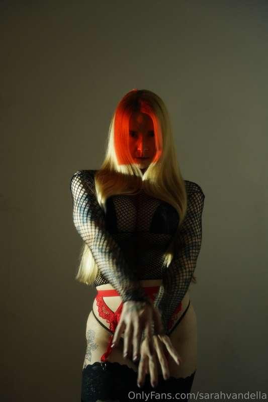 sarahvandella image #13