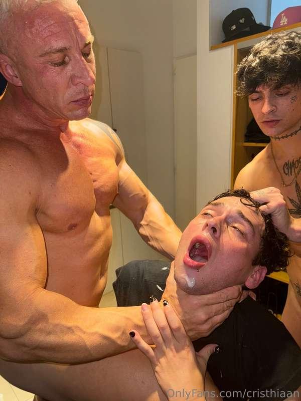We gave him all the milk in his mouth 💦💦💦