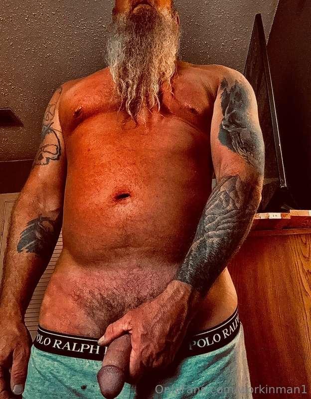 Good morning. It’s Friday and I’m ready for you 💦💦