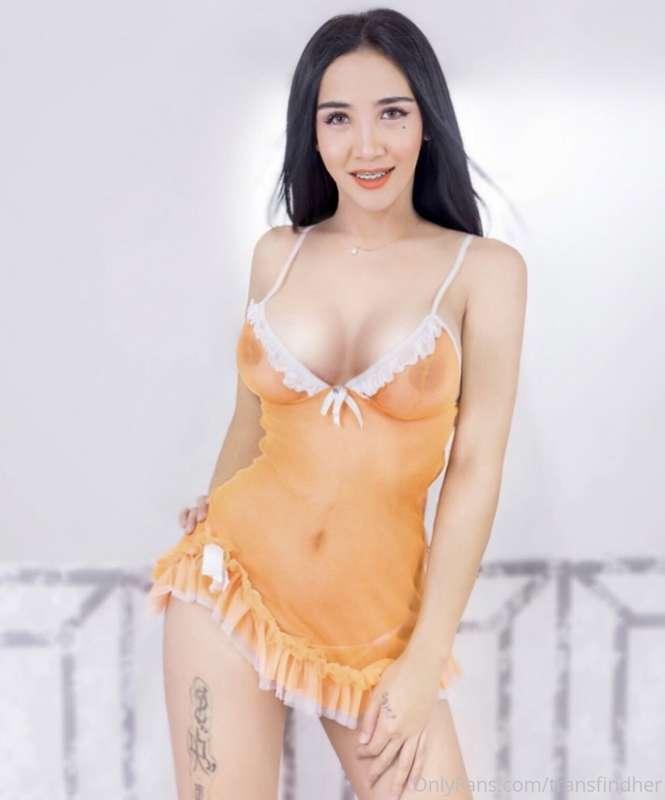 Sara 🧡 @sara3610 

Sexy Sara reached out to us about making ..