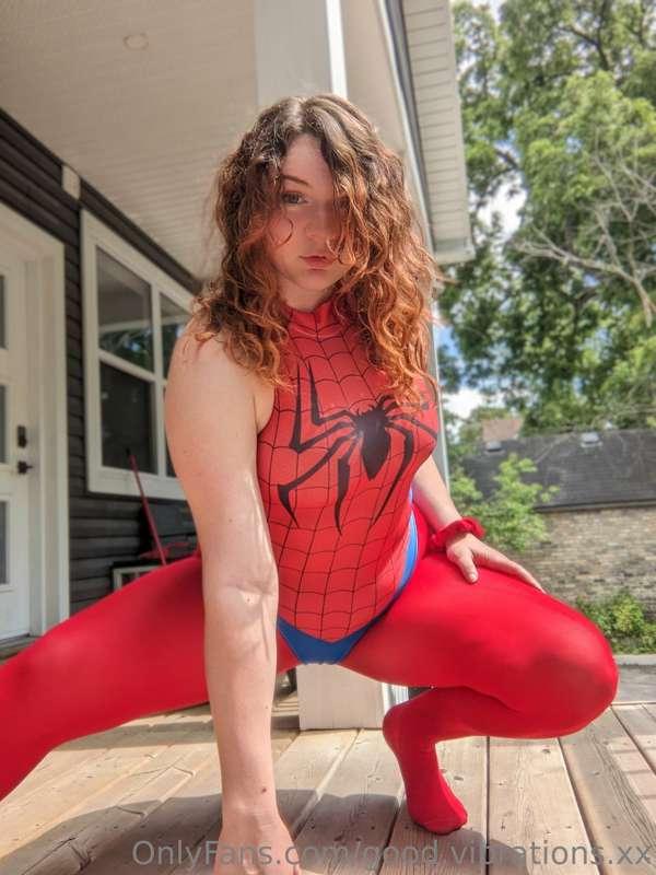 Comicon was a blast in this outfit 😉
What cosplay should I d..