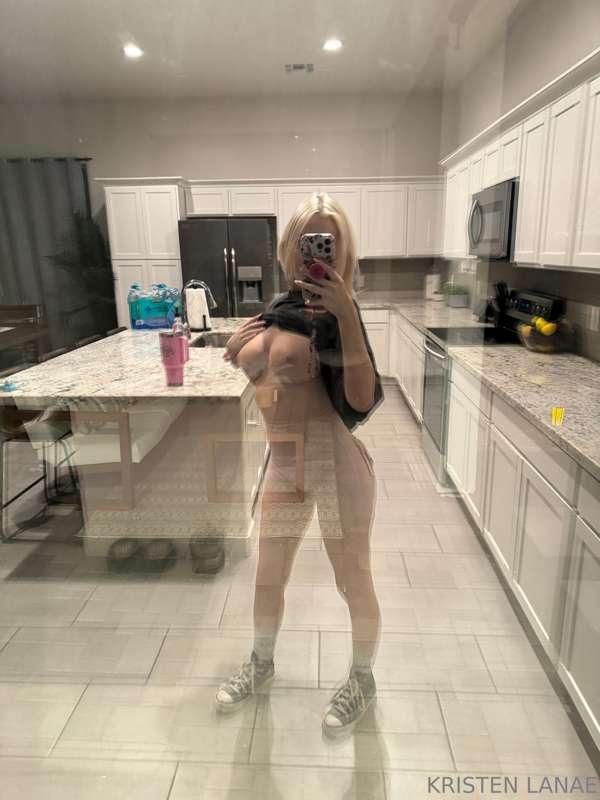been going hard in the gym again and feeling good 💪🏻 could u..