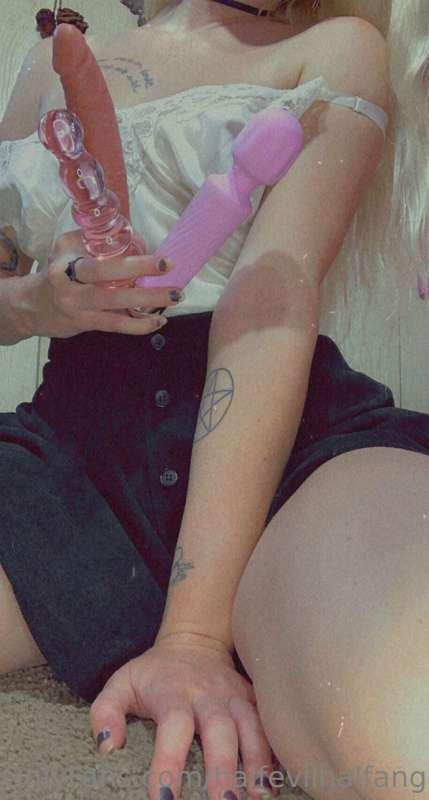 🖤🧡Halloween week Day III 

This is one of my favorite (like ..