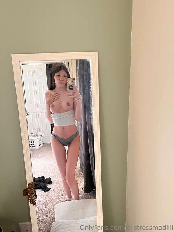 mistressmadiiii image #4