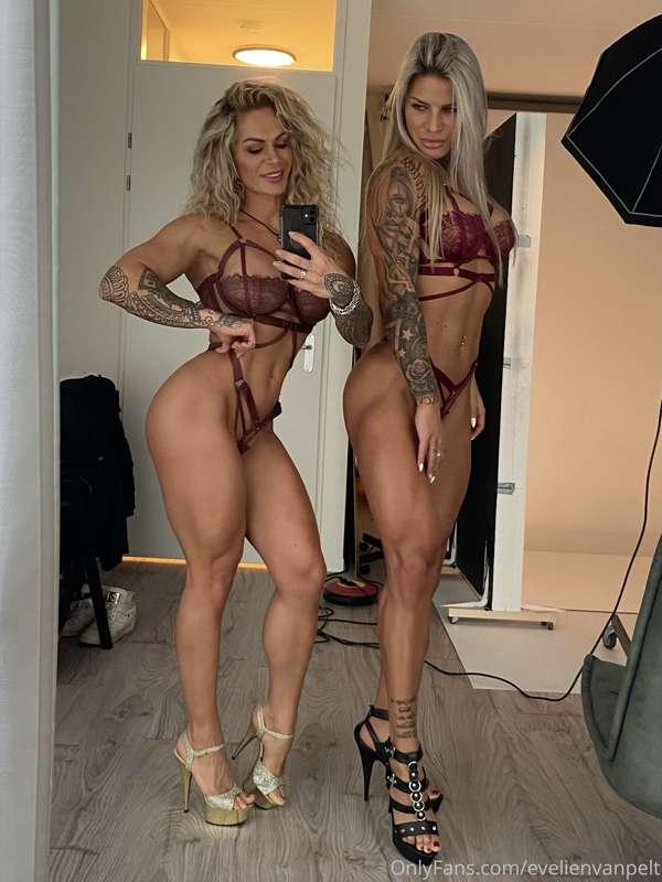 I had today a photoshoot with Lisa 😍 
We made very sexy hot ..