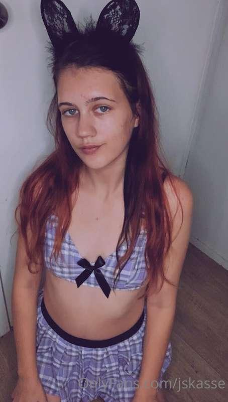 Spam me with likes for a free month!💜