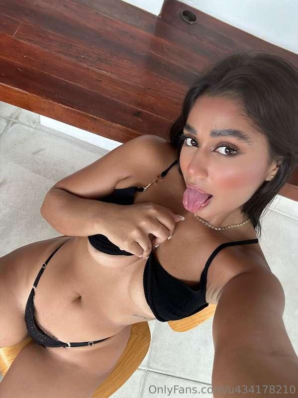 imagine me licking nice and slow 💋