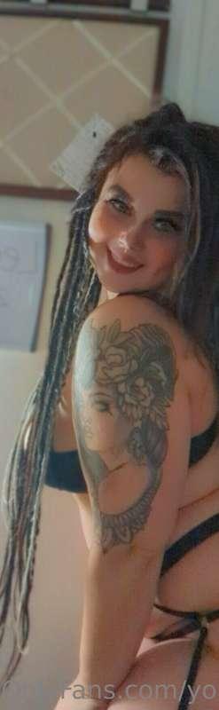 Little quick photoshoot that turned out great 😍 Black linger..