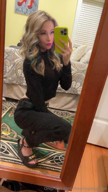 🖤