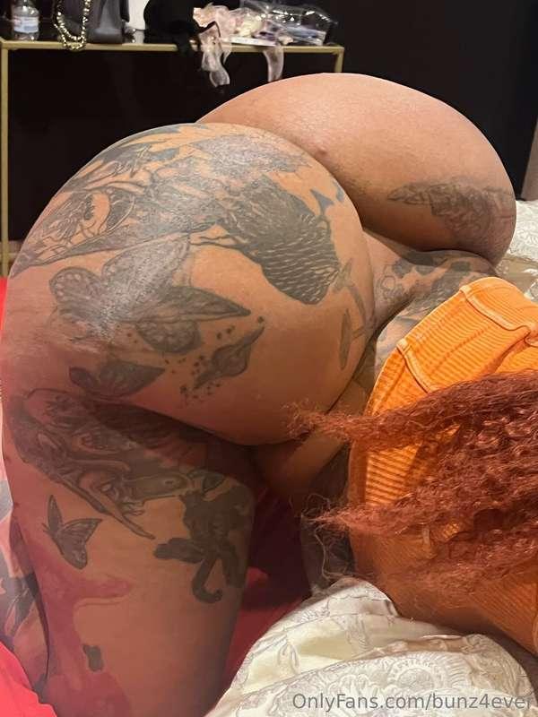 Hey my loves. I’m getting thicker by the day. This ass has a..