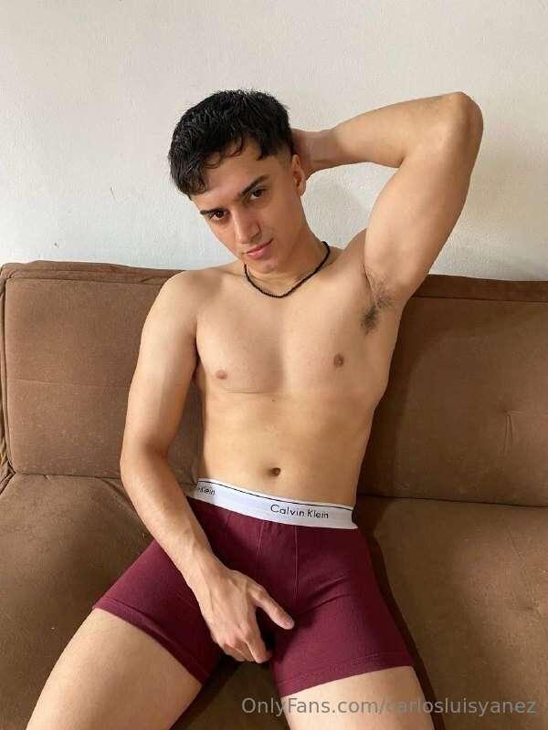 👑 Free subscription @blonly @blonly 👑
🔥I am a Latin man, ver..