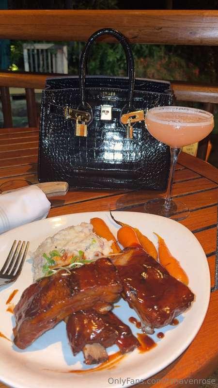 Imagine this. You and me at dinner 🍽️ We order dessert or do..
