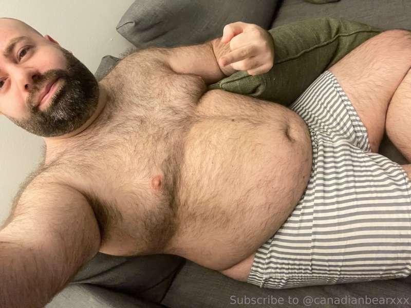 Nudes are on onlyfans.com/canadianbearxxx (25% off)