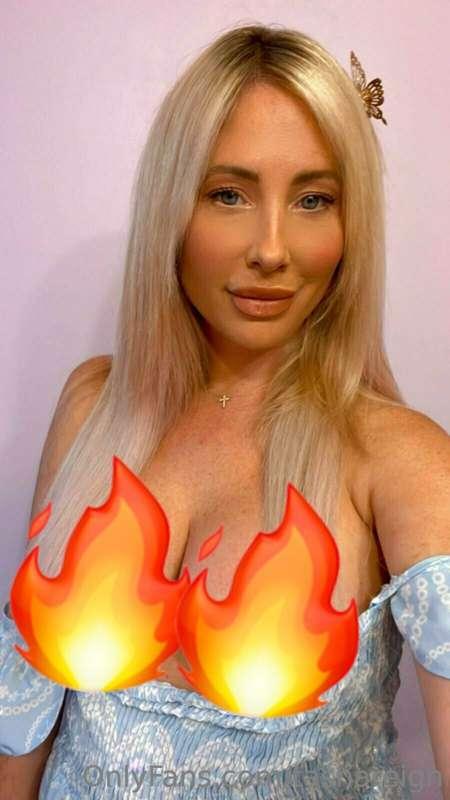 It's **Titty Tuesday!!** 
🍒🍒🍒
When you contribute ***$5*** t..