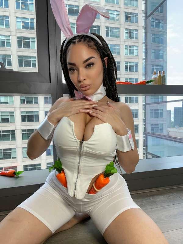 You got a new pet bunny! Check your DM! 🥕💦🐇