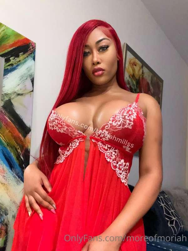 Valentine soaking wet special, check yours dms baby♥️💦