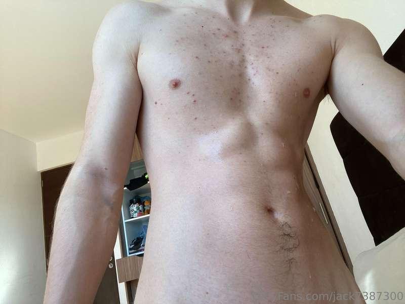 Who wants to fuck me?
