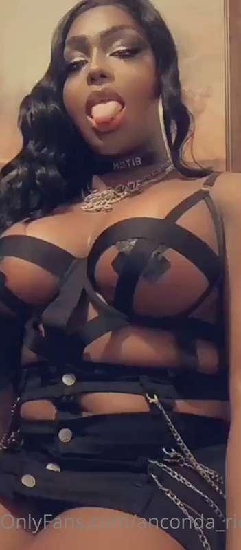 🖤🖤🖤🖤🖤🖤