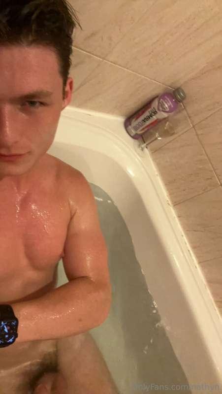 Waiting for you 💦