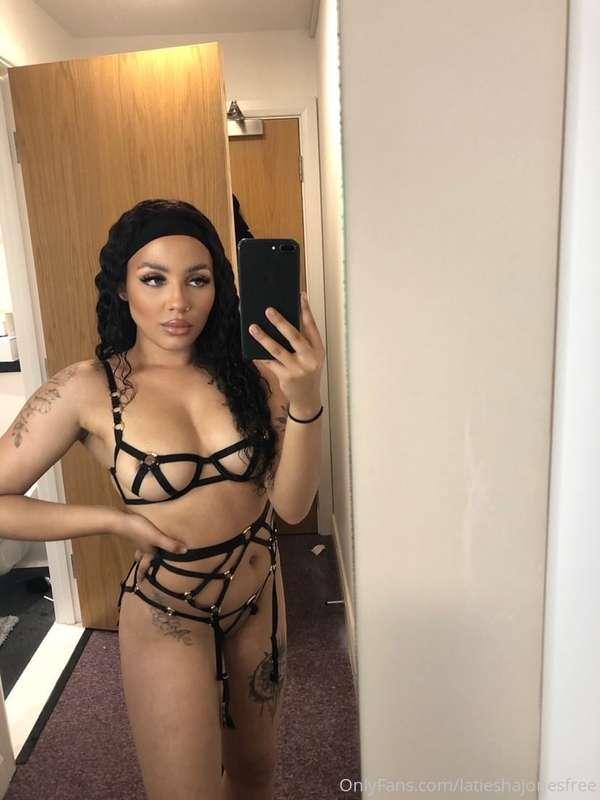 latieshajonesfree image #0