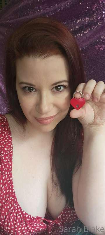 #MeowMonday Chastity tease audio and recent pic of me with a..