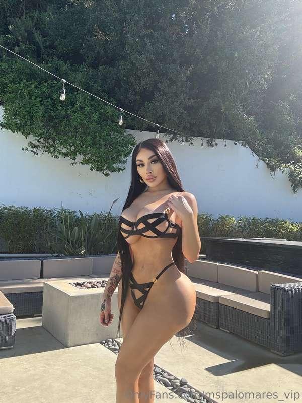Help me take off my lingerie 🥵💦😈
