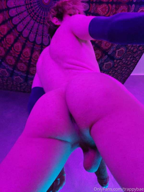 trappybae image #0