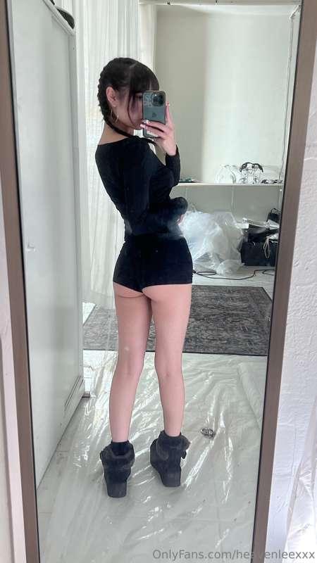 Lets give those cheeks some appreciation 🍑 Are you more of a..