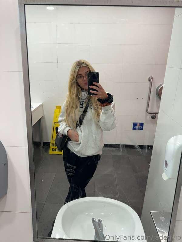 Comfy girl hours 💕 but don’t let the hoodie fool you... I’m ..