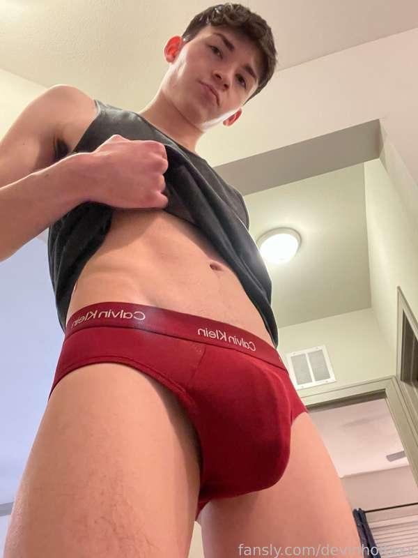 devinholtxxx image #0
