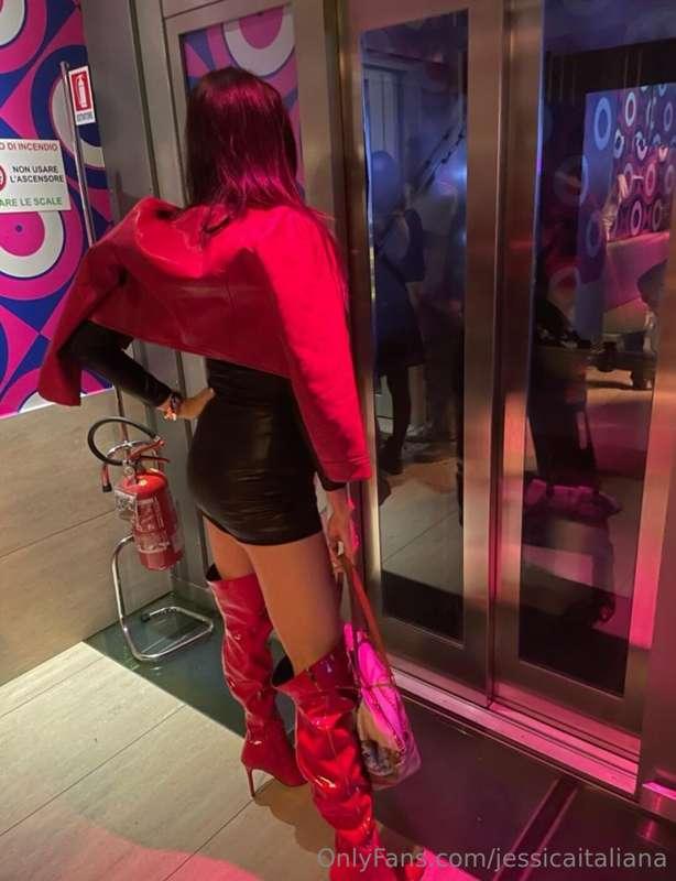 Ragazzi... Buon anno a tutti da Jessica... Che porti a tutti..