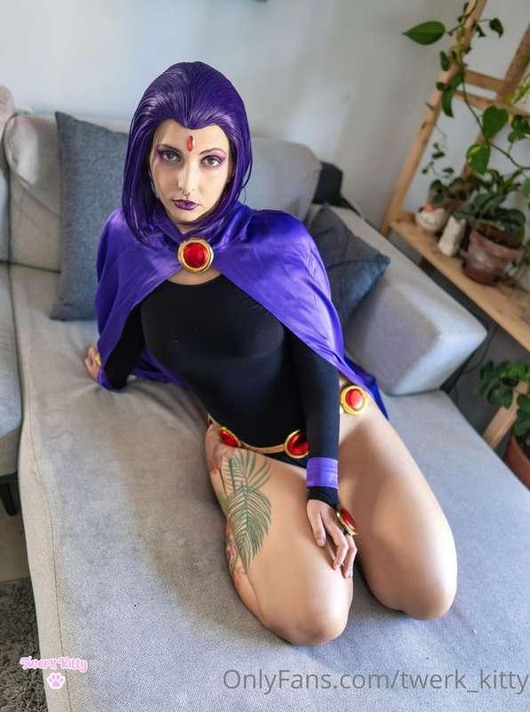 Ready to preform 🌶