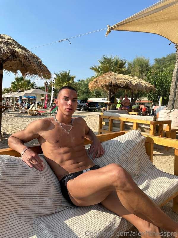 🏝️