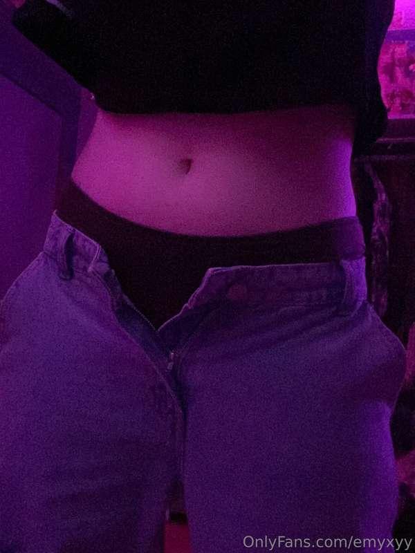 A little tease before other pics 😘💗