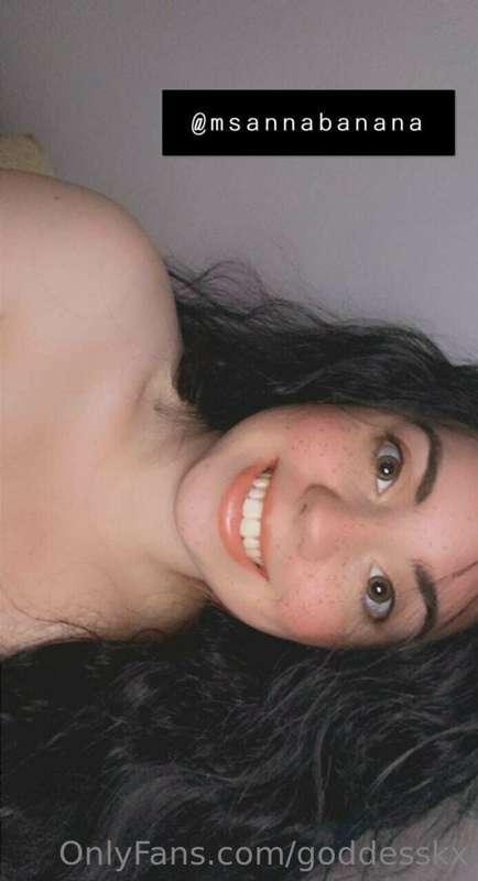 THIS CUTE FACE LOVES SUCKING DICK 💛💛
𝚊𝚗𝚍 𝚑𝚎𝚛 𝚊𝚌𝚌𝚘𝚞𝚗𝚝 𝚒𝚜 𝚏𝚛𝚎𝚎..