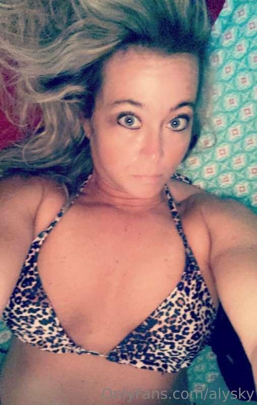 Y’all go check out my new sexy friend @fittanya6969 She is s..