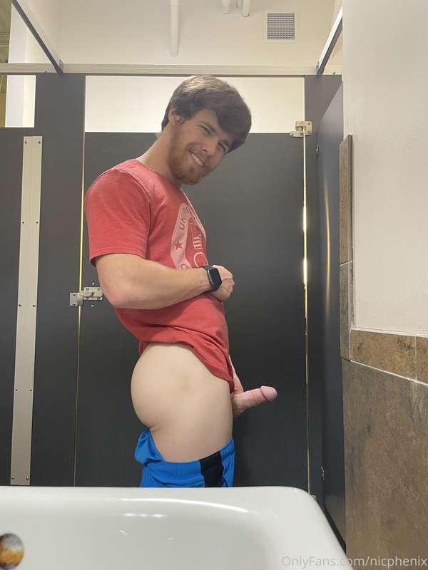 Some gym selfies - nearly got caught!!!