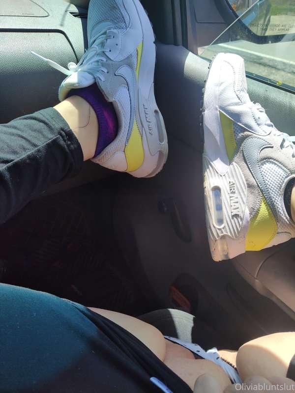 oliviabluntslut image #3