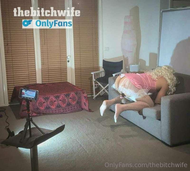 All of our content is homemade and amateur.  There are no pa..
