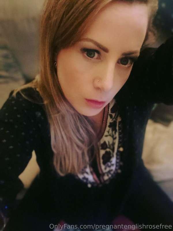 Xxx remember to tip me if you like my preggo posts ! X