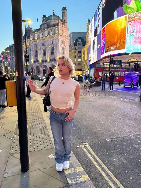 Pt2 of London pics 😚