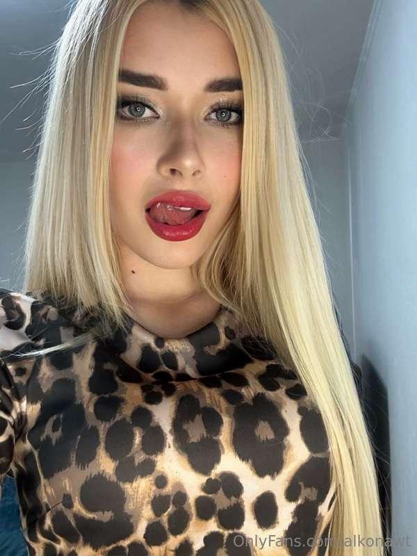 🌺🌺🌺 @nikkiesparkle 🌺🌺🌺🌺🌺🌺 @nikkiesparkle 🌺🌺🌺💋I will be your ..